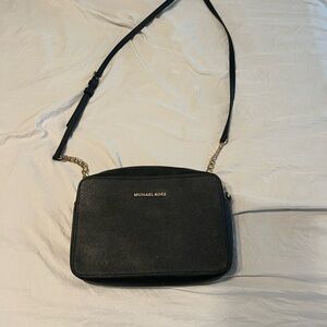 Michael Kors Elegant Black Crossbody Bag